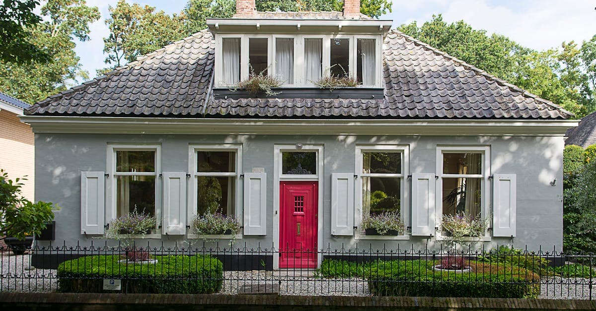 Inexpensive Ways to Boost Curb Appeal